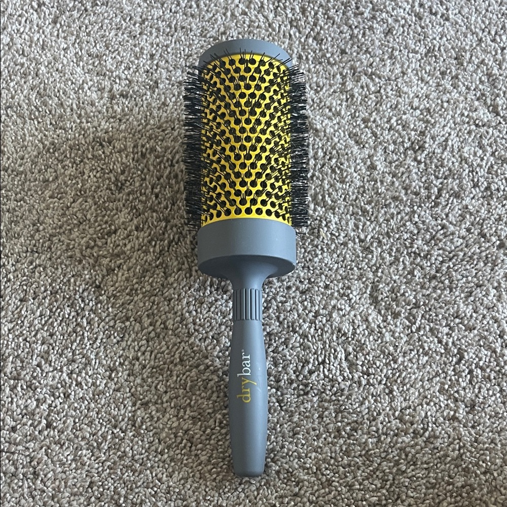 Drybar Vibrant Yellow and Gray Styling Brush - Picture 2 of 3